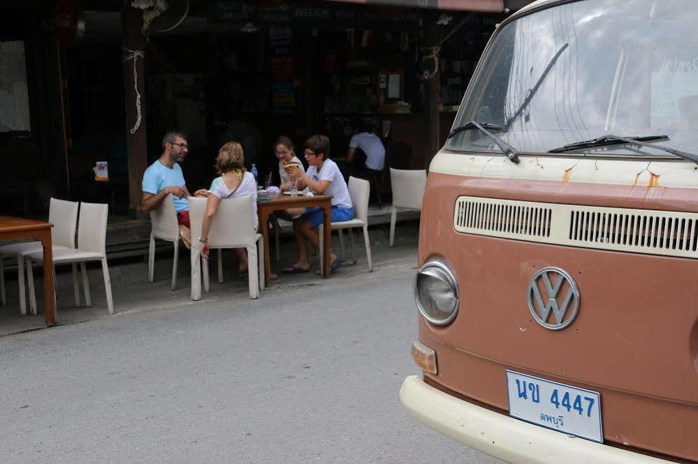 Noom Guesthouse Lop Buri Εξωτερικό φωτογραφία